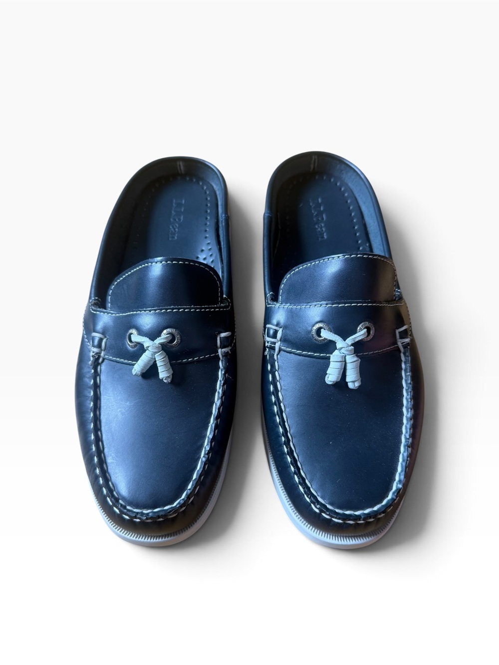 Like New L.L. Bean Navy Leather Slip On Tassel Boat Shoes Loafers